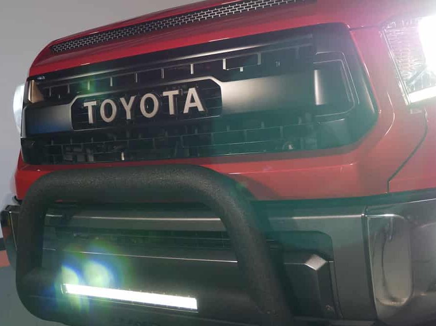 headlights for Toyota Tundra